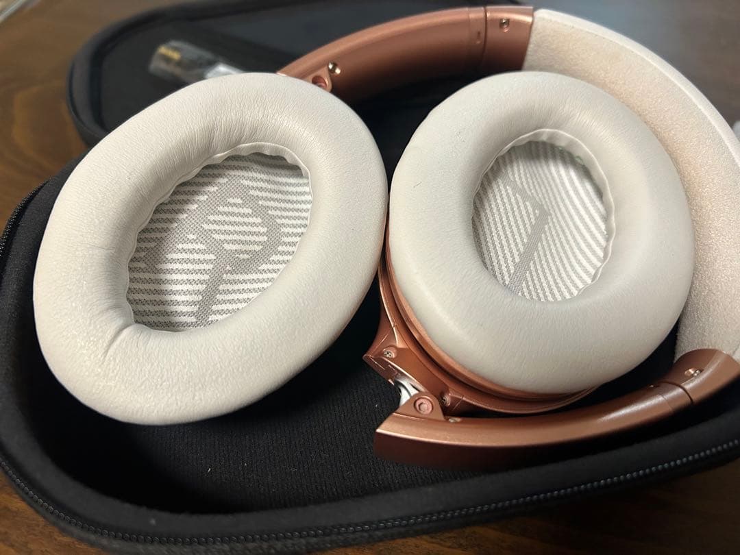 Bose ワイヤレスヘッドホン 限定版 ローズゴールド