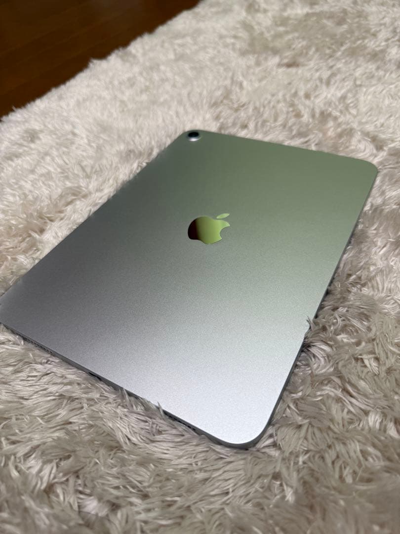 破格　美品　iPad (A16)WiFi シルバー　128GB