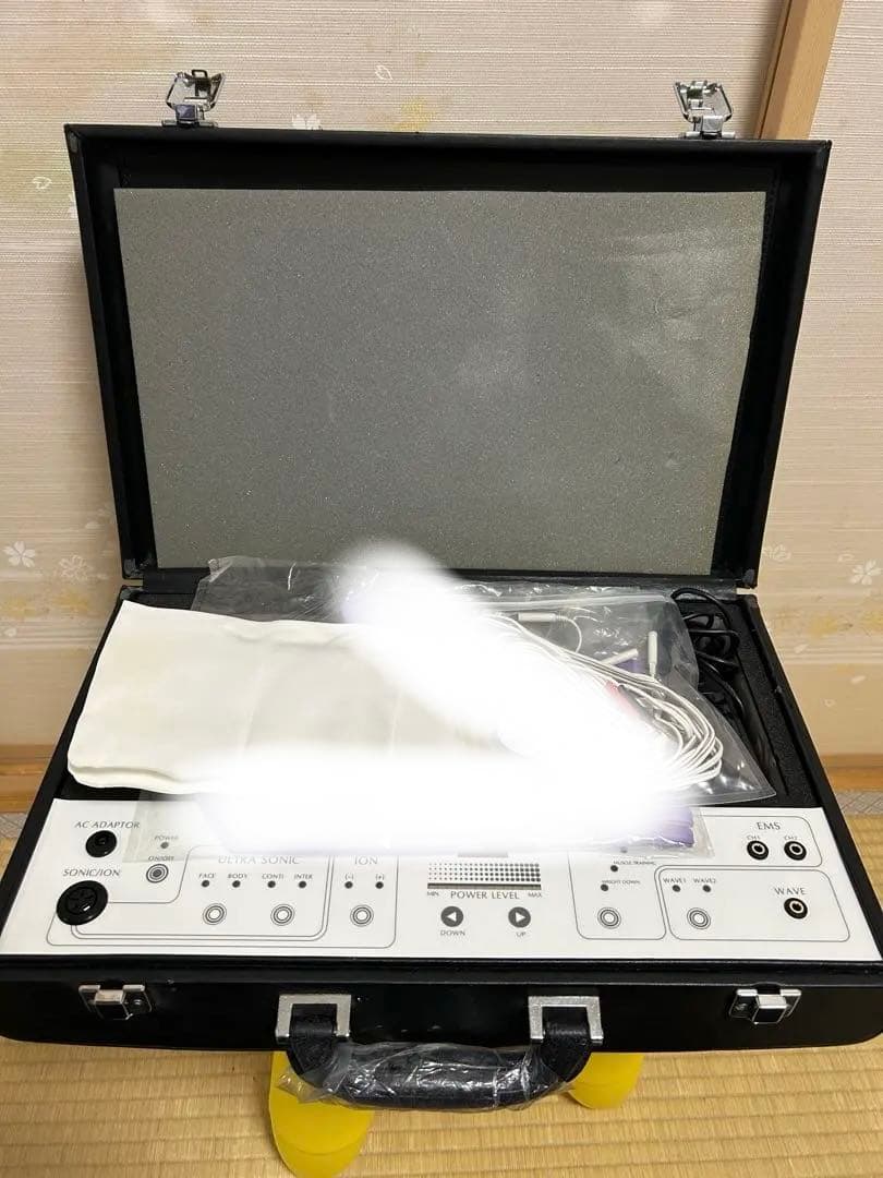 vis-a-vis X10 美顔器