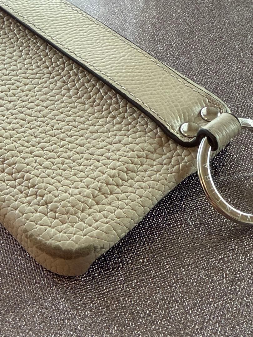 ★値下げ中★ボナベンチュラiPhone15Proケース