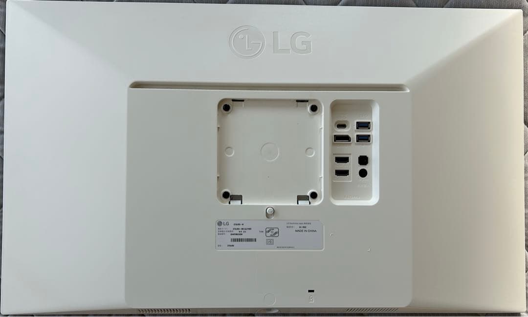 LG　27UL850　27インチ　ディスプレイ　モニター