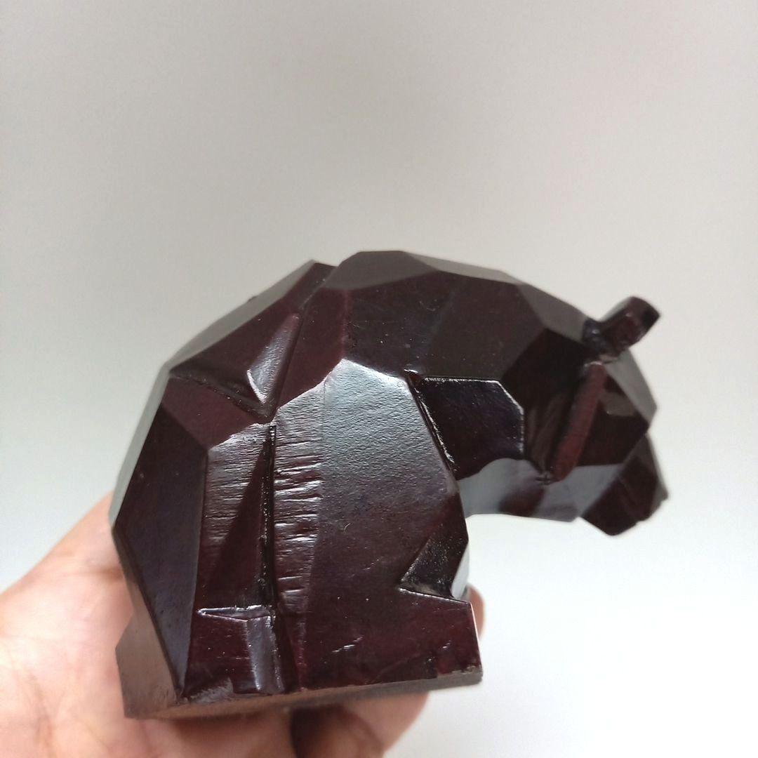 木彫りの熊　民芸　北海道土産　熊の置物　カット彫り　八雲