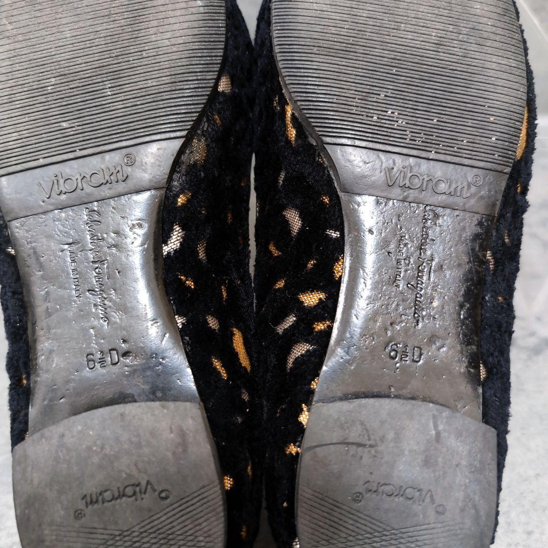 フェラガモ ヴァラ フラットシューズ 23.5〜24 黒 金 ラメ 裏張り済 冬