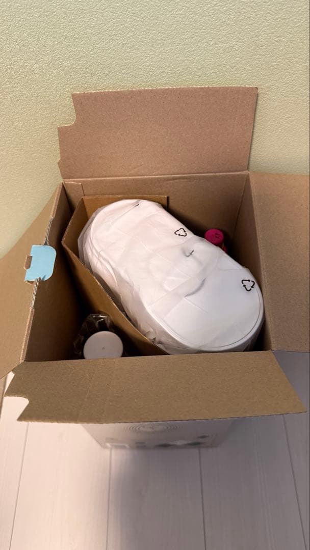 【極美品】SodaStream 炭酸水メーカー ホワイト