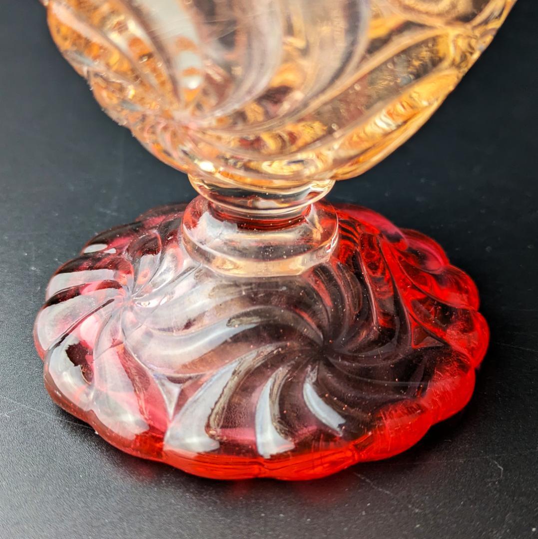 鮮烈な赤★オールドバカラ ローズ グラデーション アンティーク グラス