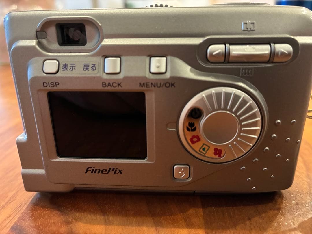 【動作確認済】FUJIFILM FinePix A203 オールドデジカメ 美品