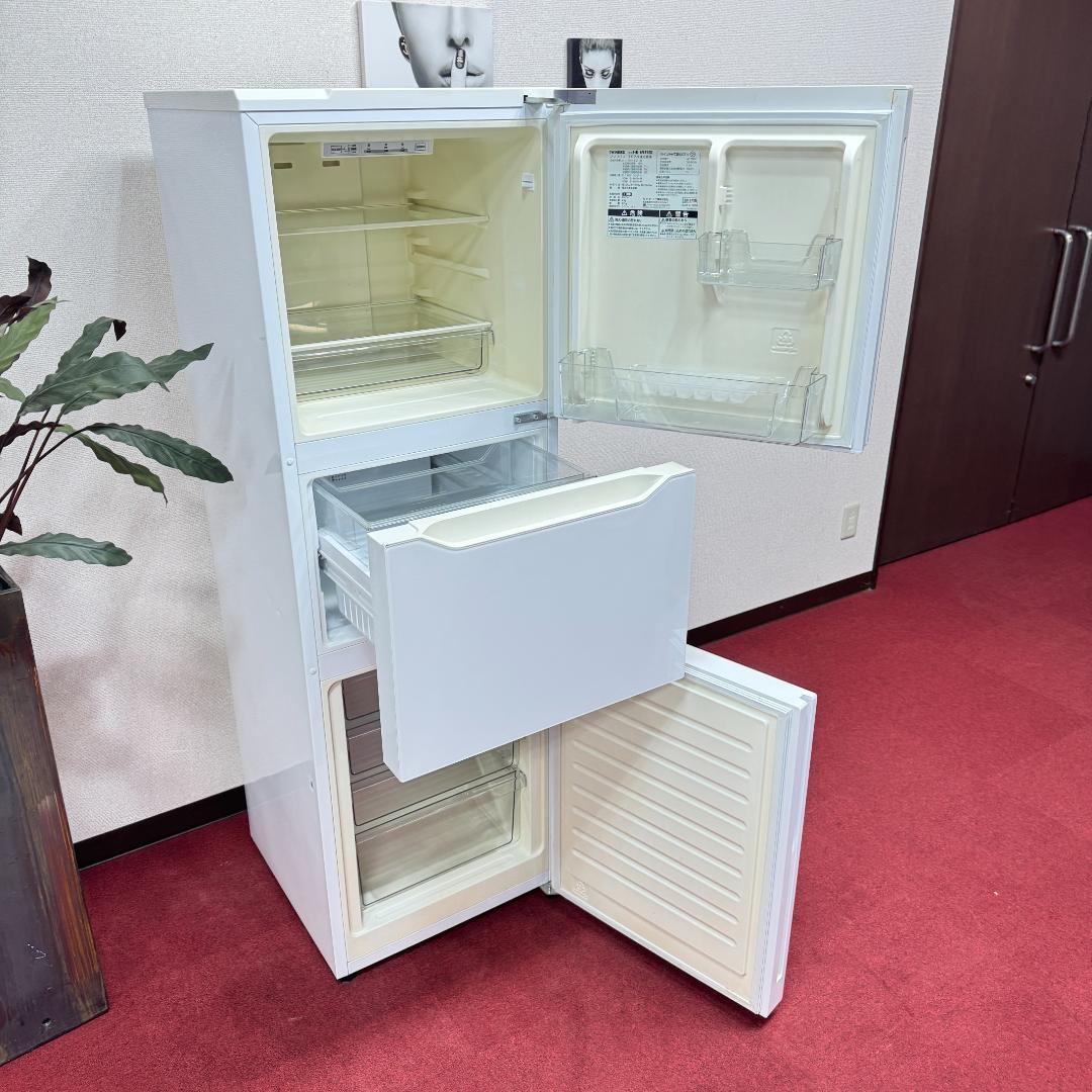 都内23区配送無料ツインバード冷蔵庫2018年製　真ん中のドア冷蔵、冷凍切替可能