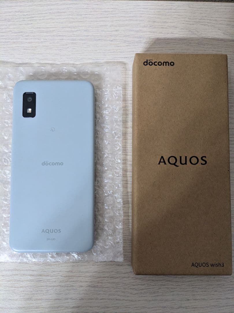 AQUOS wish3 ライトブルー 本体　箱付き　SIMフリー　docomo