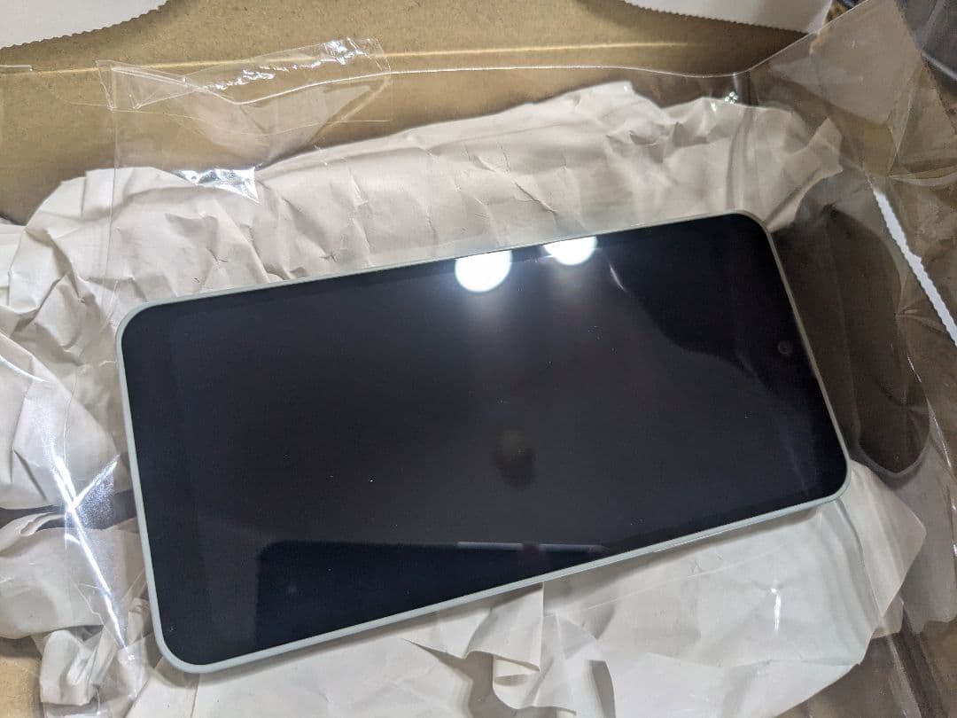 AQUOS wish3 ライトブルー 本体　箱付き　SIMフリー　docomo