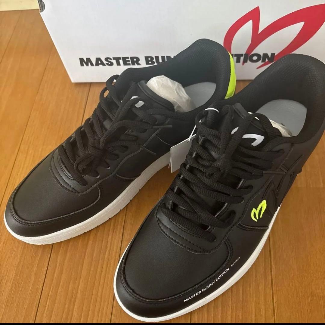 マスターバニー　スパイクレス　ゴルフシューズ　ゴルフ　 パーリーゲイツ　27