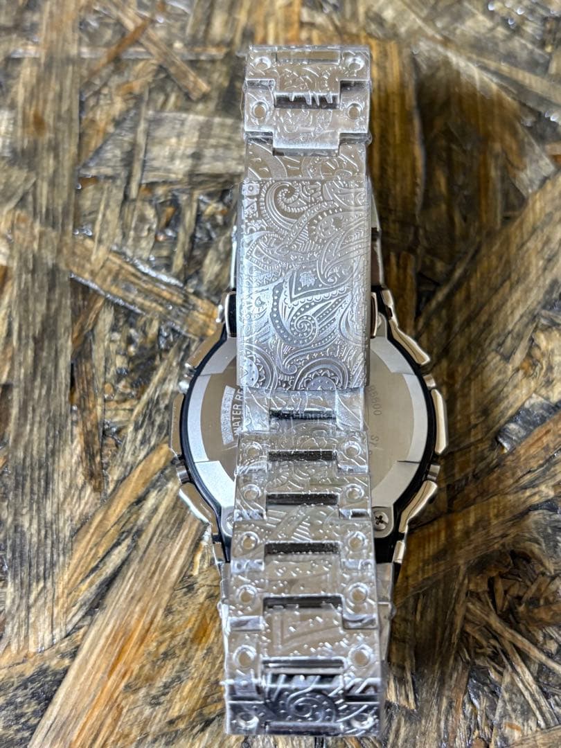 【美品】G-SHOCK GW-B5600 フルメタルカスタム　ペイズリー柄