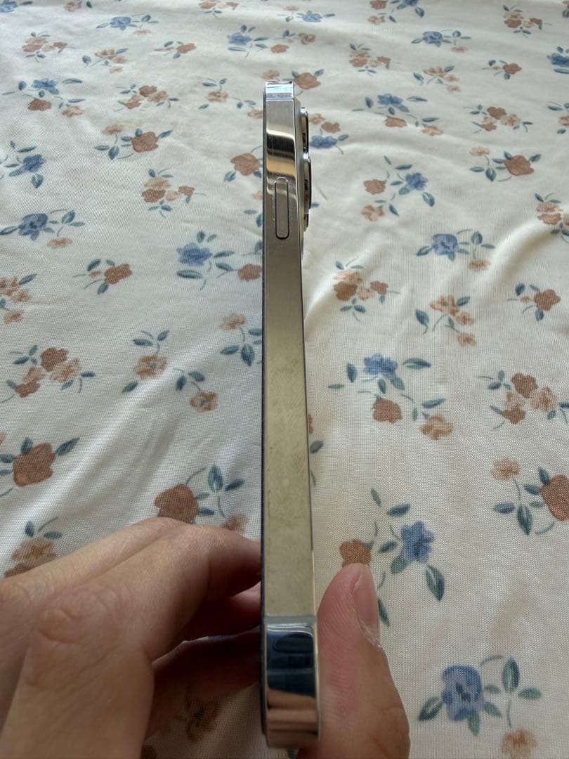 最終値下げ！iPhone13Pro 128GB シルバー