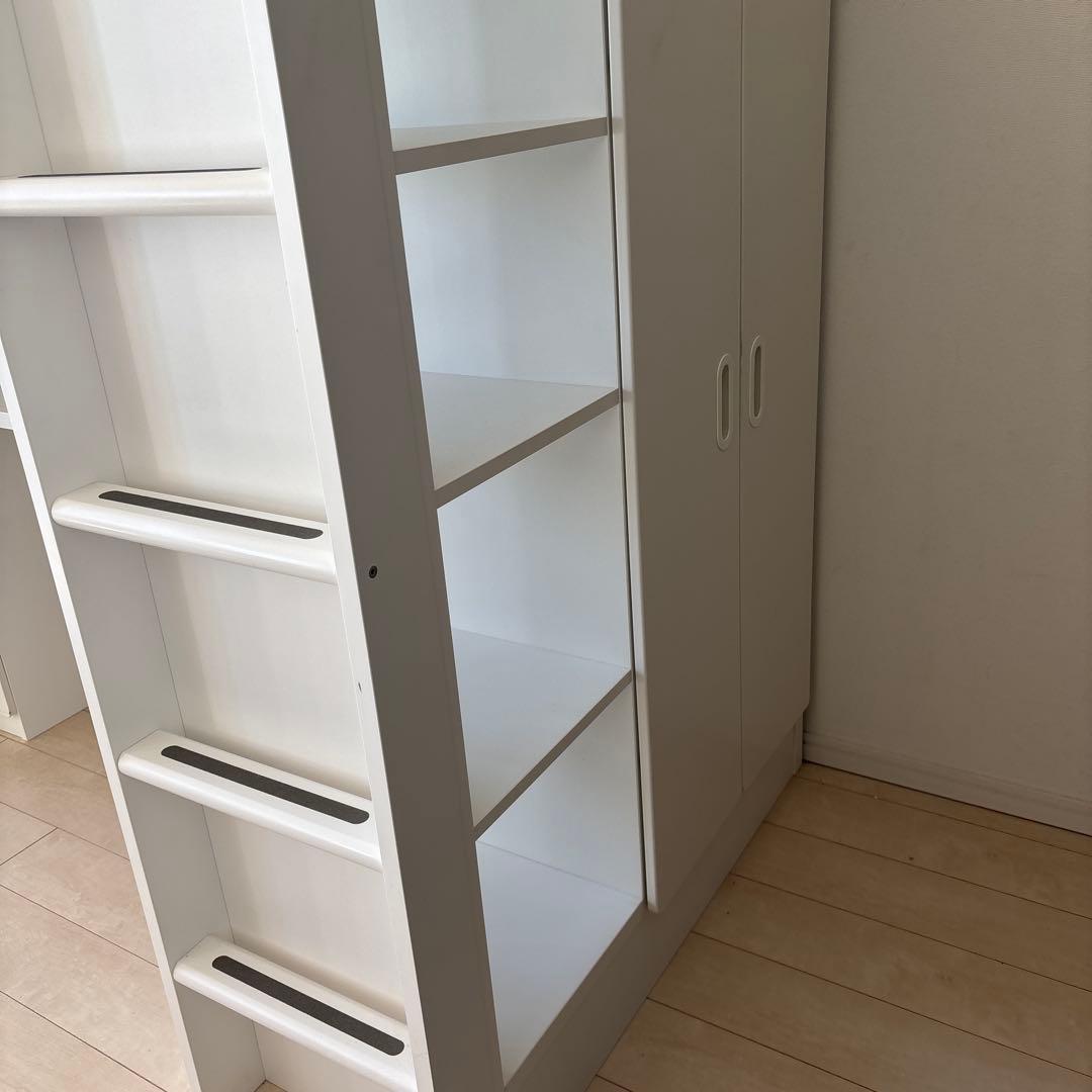 【東京23区引き取り限定】　IKEA ロフトベッド白　 机＆椅子＆間接照明