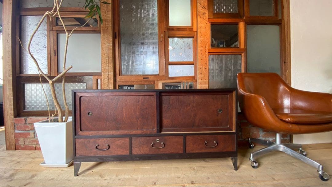 アンティークファニチャー