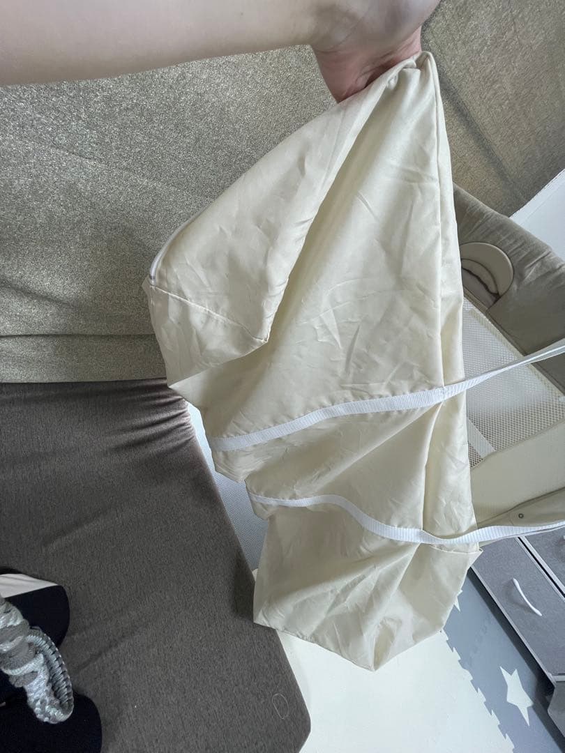 アップリカ　ココネルエアープラス　ベビーベッド　10mois ディモワ　マット