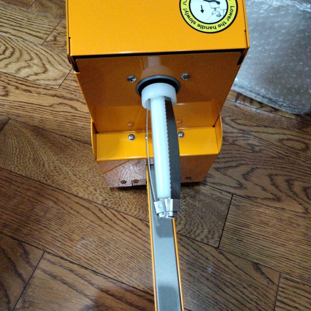 カジュッタ CJT3-03 オレンジ 果物絞り器