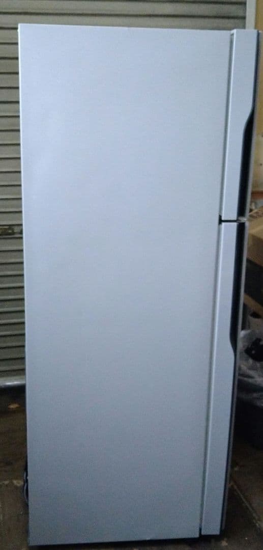 HITACHI 冷蔵庫 2ドア シルバー R-23JA 2019年製