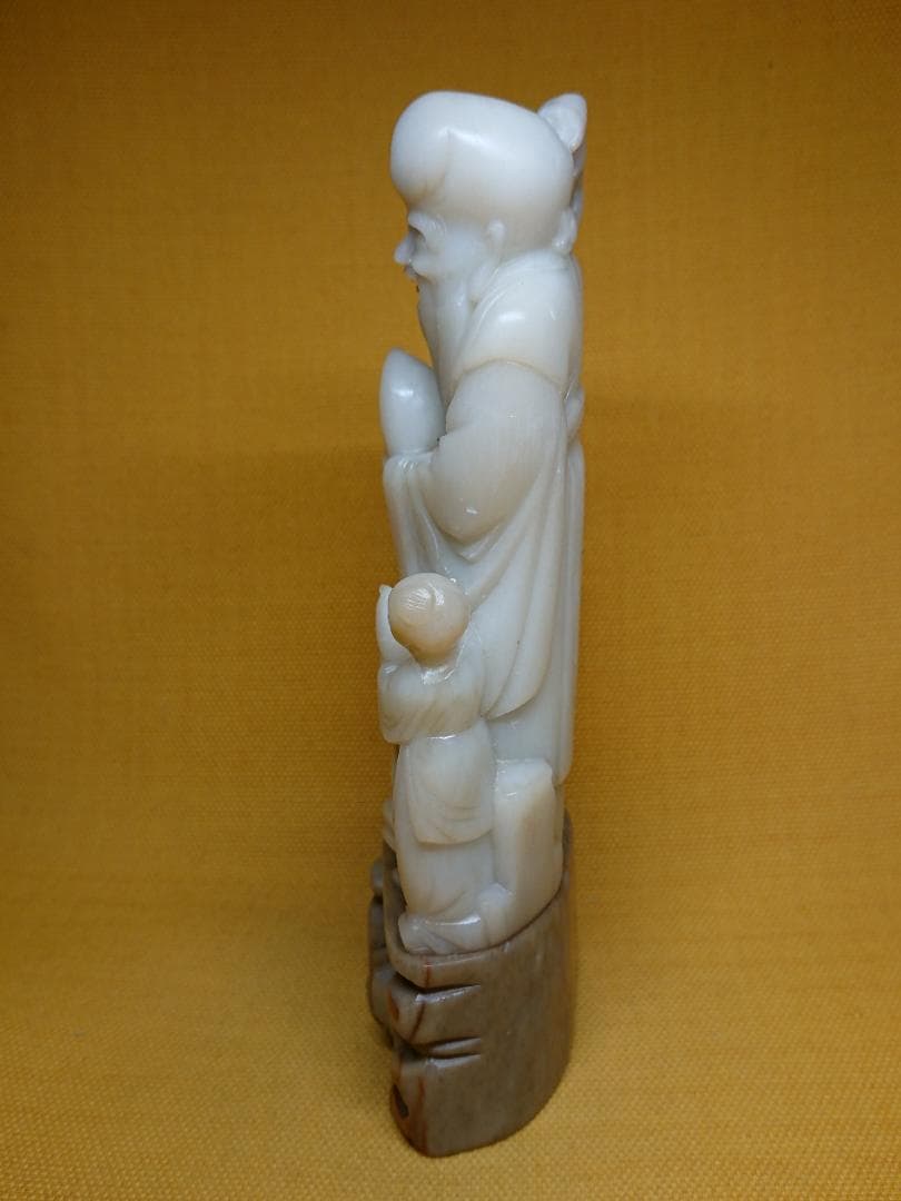 人形　天然石　彫刻　古玩　骨董　置物　インテリア　工芸品　美術品　A3423