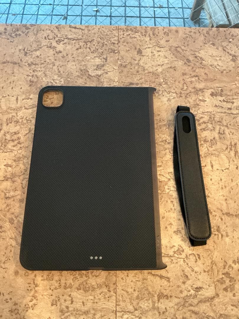 iPad Pro 11インチ ケース ブラック/グレー 185B1846