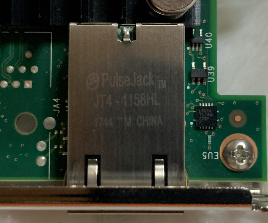 Intel X550-T1 10GbE ネットワーク カード - 高速。