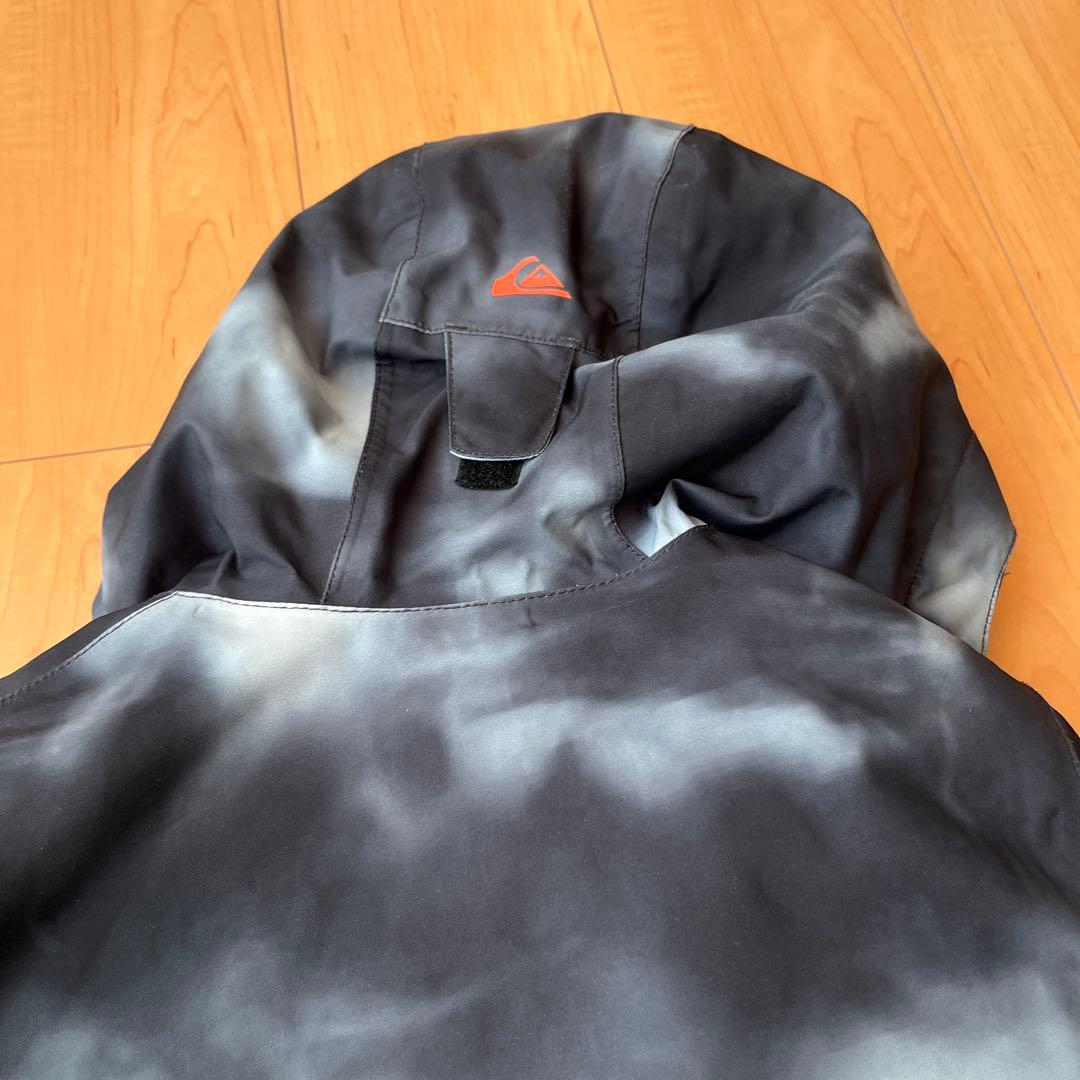 QUICKSILVERスキーウエア　スノーボードウェア　キッズ　子供用ウエア