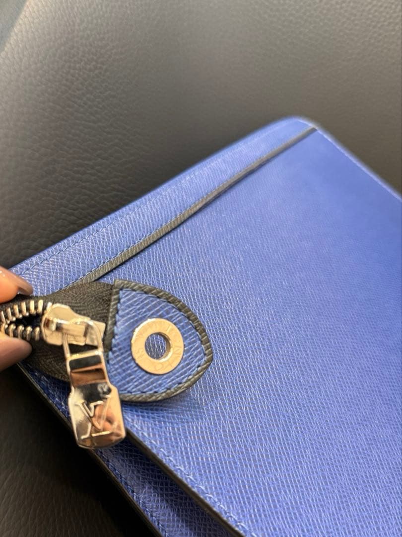 美品★ルイヴィトン　Louis Vuitton ポシェットヴォワヤージュ