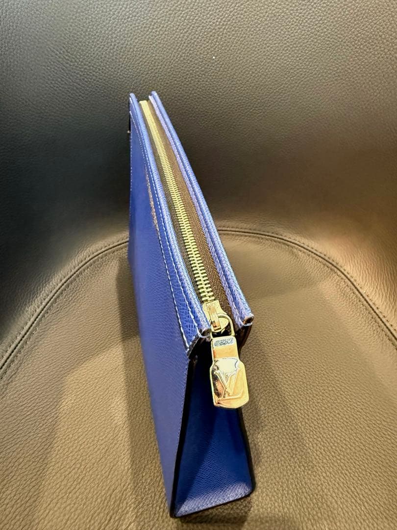 美品★ルイヴィトン　Louis Vuitton ポシェットヴォワヤージュ