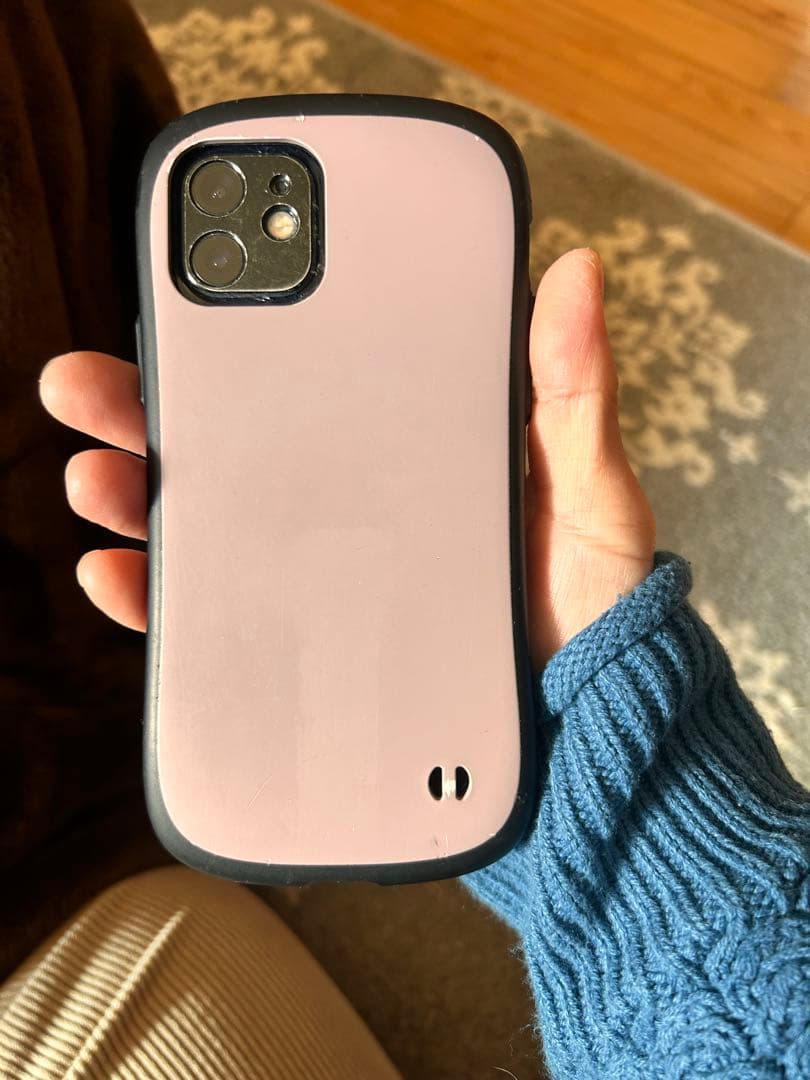 iPhone 12 128GB バッテリー82%