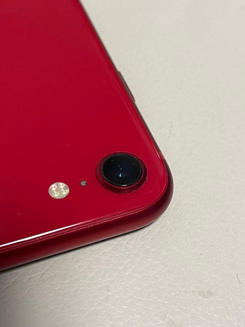 iPhone SE 第二世代 64GB 美品 バッテリー容量100%