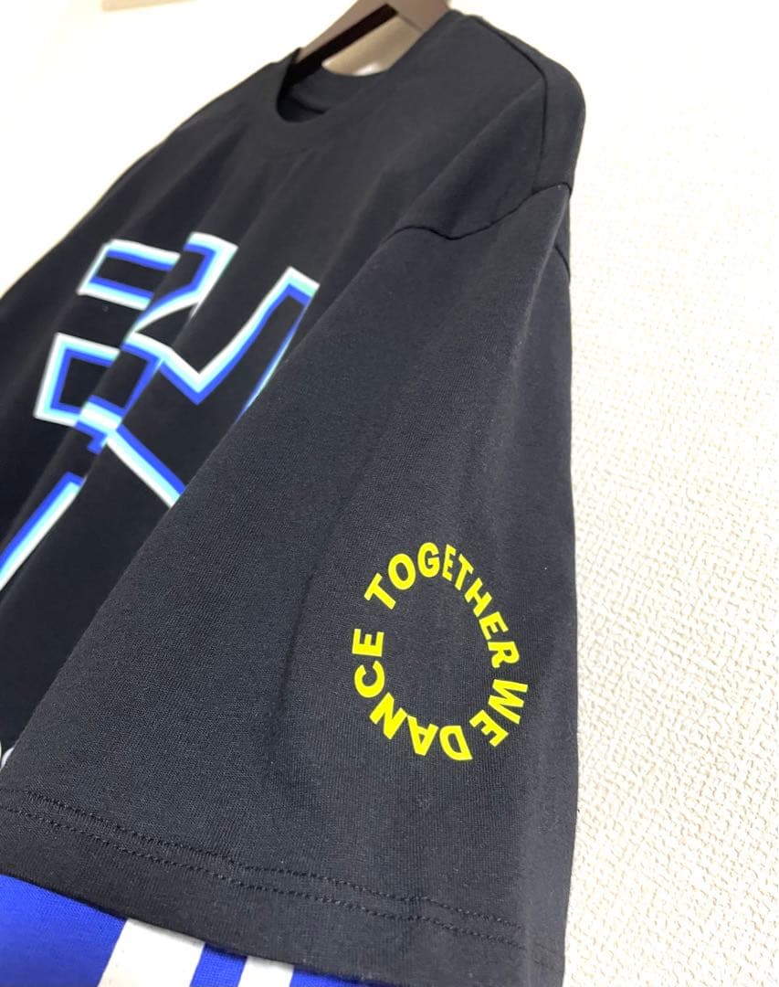 【正規品】新作ZUMBAアジアンロゴオーバーサイズドクルーネック長袖Tシャツ