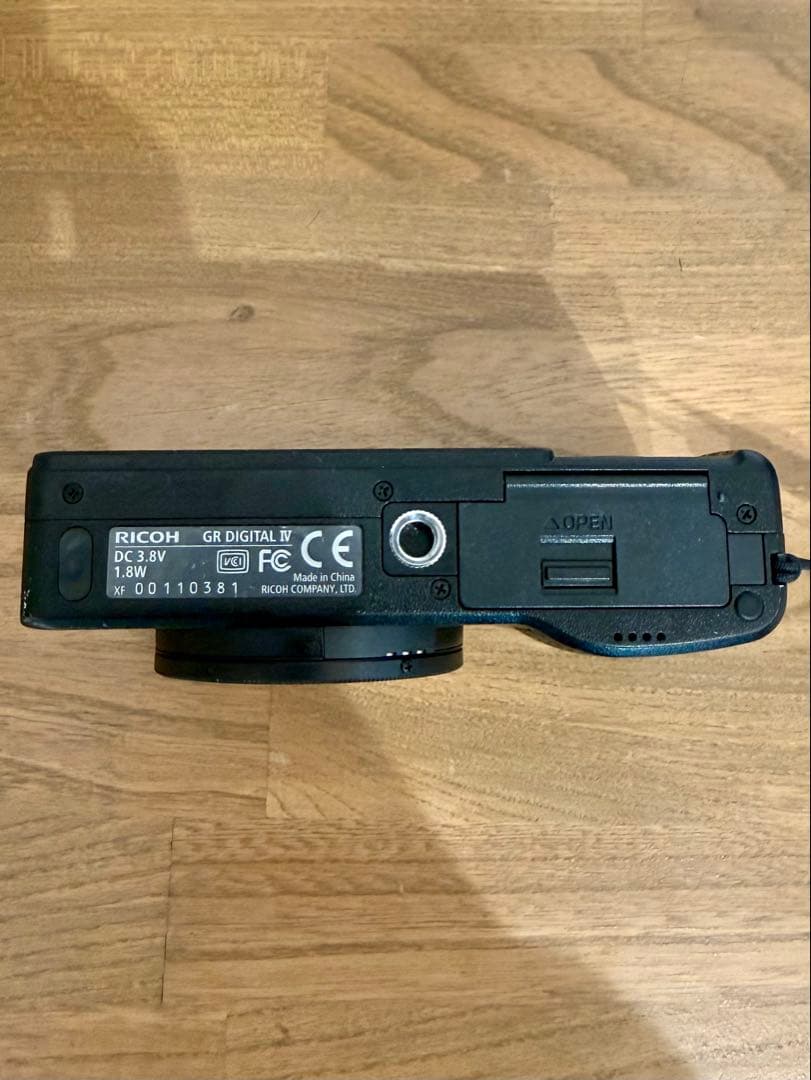 【シャター数超少ない】Ricoh GR DIGITAL Ⅳ コンパクトカメラ
