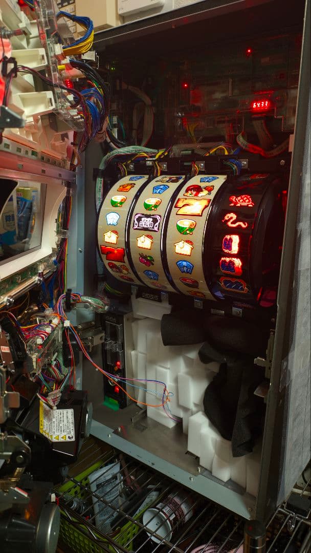 n*e様 ザクザク七福神 6号機 パチスロ メダル不要機 無段階ボリューム 静音