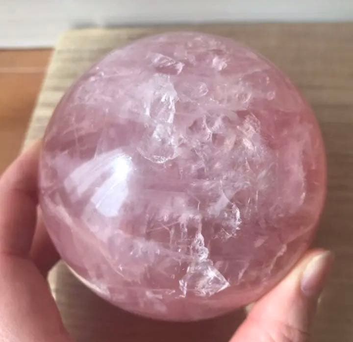 ローズクオーツ 恋愛運上昇！