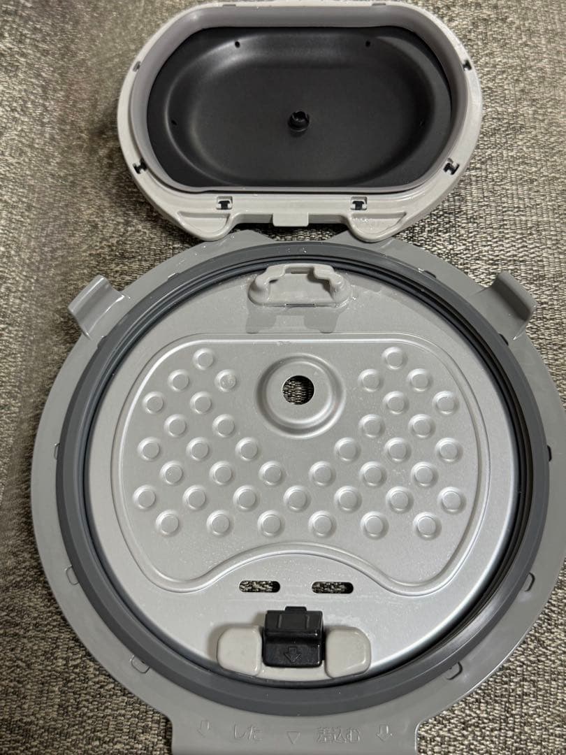 三菱IHジャー炊飯器本炭釜 紬5.5合 白NJ-AWB10-W保証有 超美品