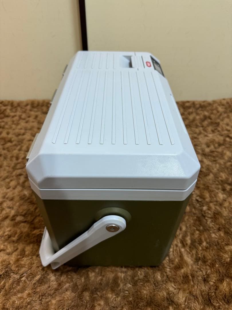 マキタ　充電式保冷温庫　 CW003G 7L