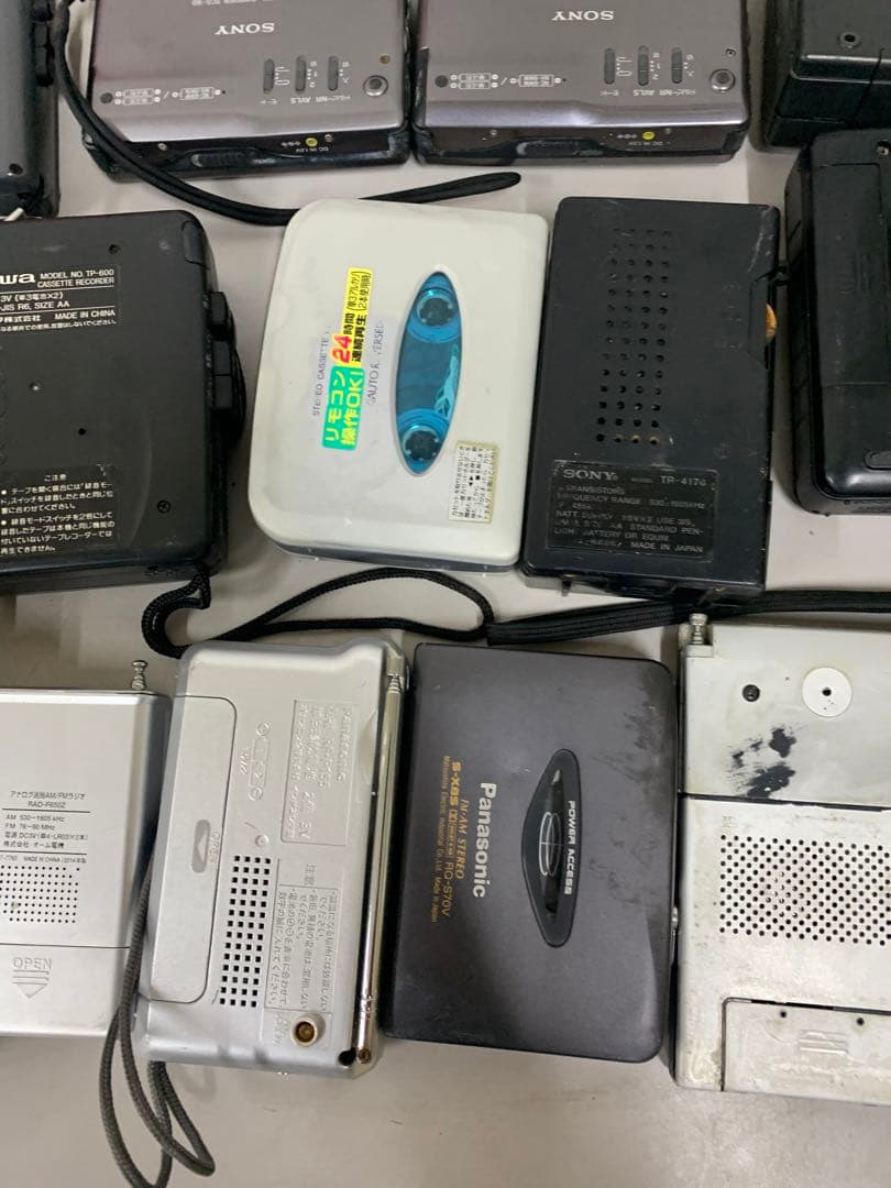 ポータブルプレーヤー まとめ売り.カセットプレーヤー.CDプレーヤーsony