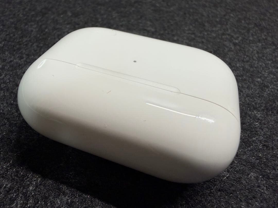 AirPods Pro 第2世代 MTJV3J/A USB-C保護ケース付