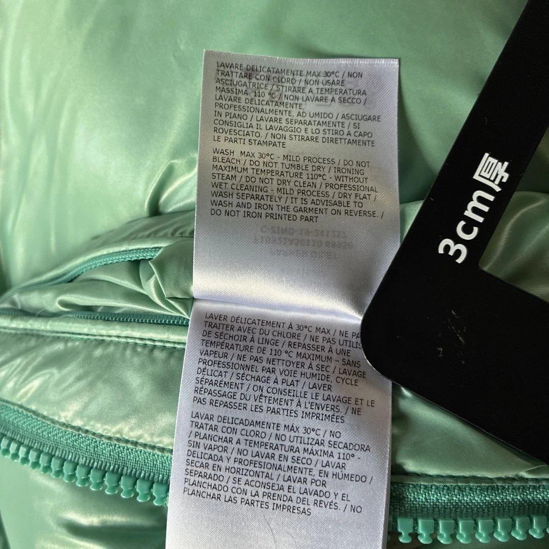 MONCLER GENIUS AWAKE ダウンベス