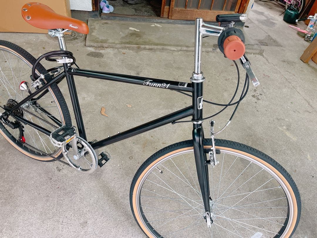 ブラック クロスバイク Vブレーキ シマノ