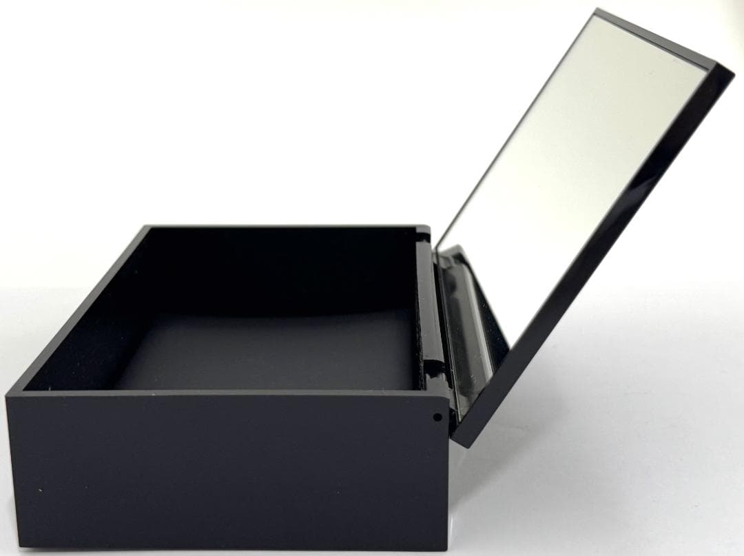 Co2271 CHANEL シャネル ミラー付きボックス マルチケース