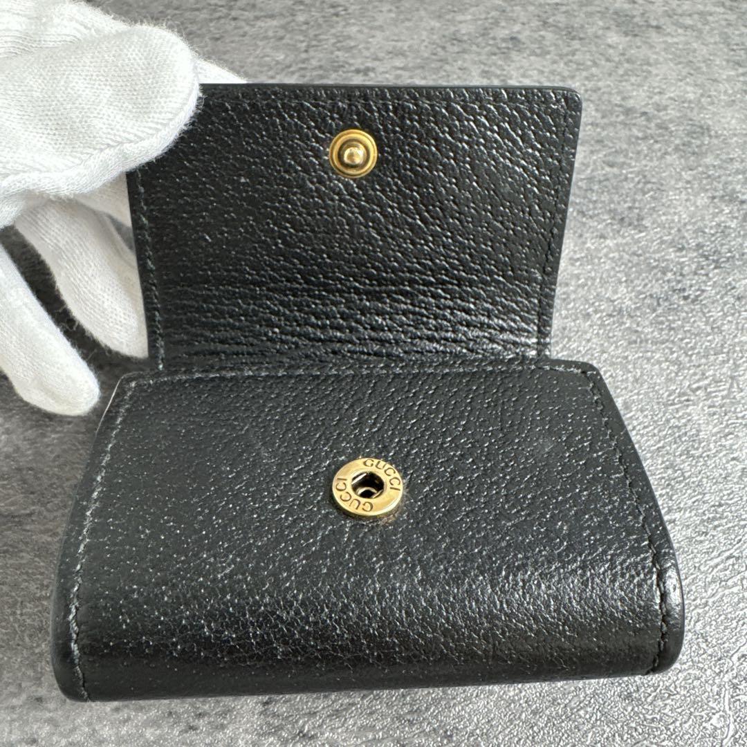 GUCCI AirPodsケース オールレザー ゴールド金具 ブラック　人気