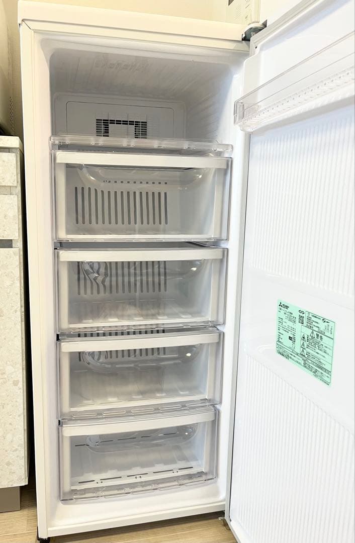 送料込★三菱電機 冷凍庫 121L右開き MF-U12H-W 自動霜取り 静音