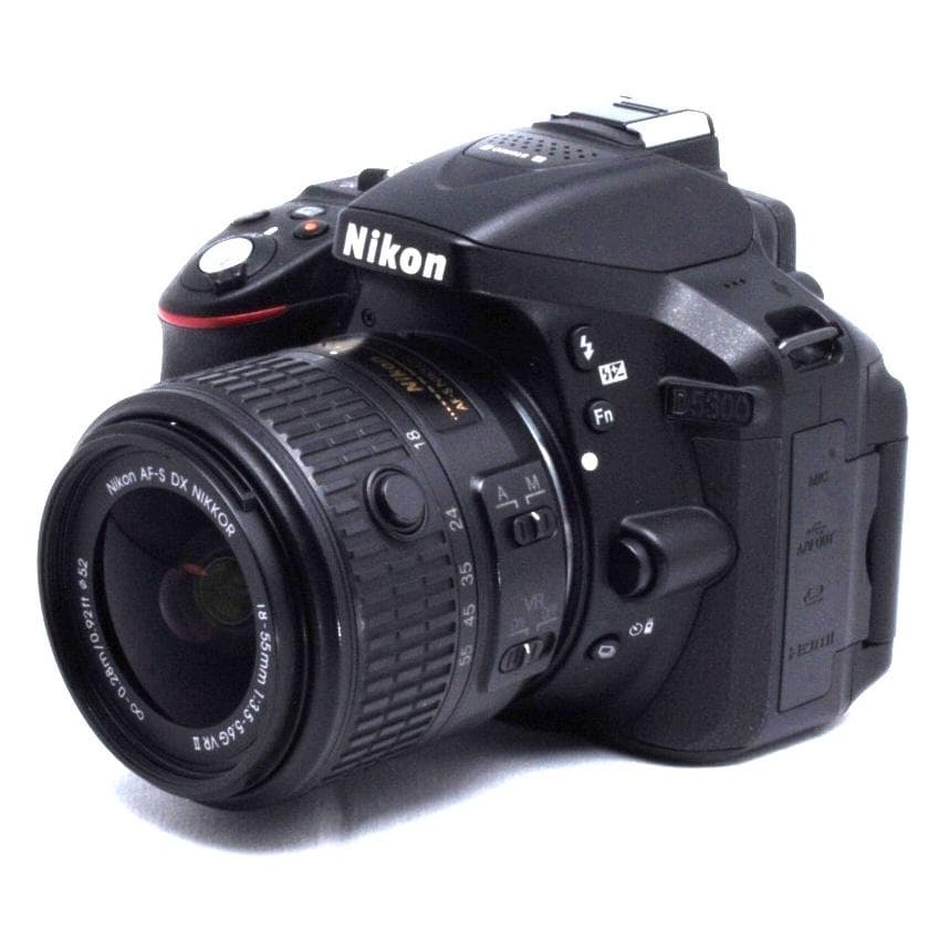 ★ショット数、外観新品級★Wi-Fi搭載★自撮り可能★Nikon D5300★