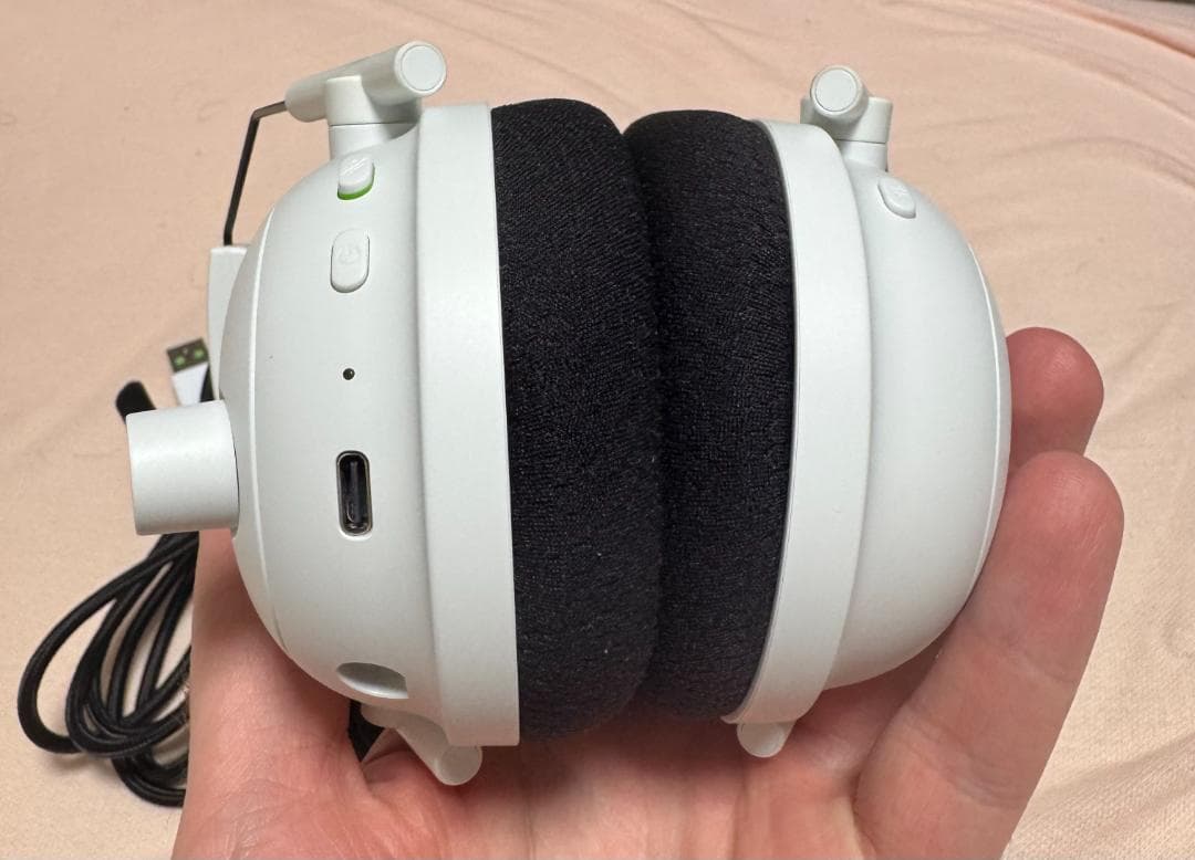 ヘッドホン Razer BlackShark V2 Pro PS5/PC/Mobile