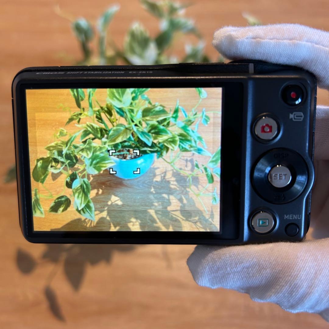 【✨美品✨】 CASIO EXILIM EX-ZR10 コンデジ 箱付き