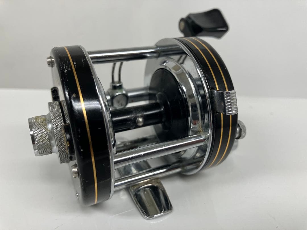 DAIWA Millionaire V リール 2ボールベアリング