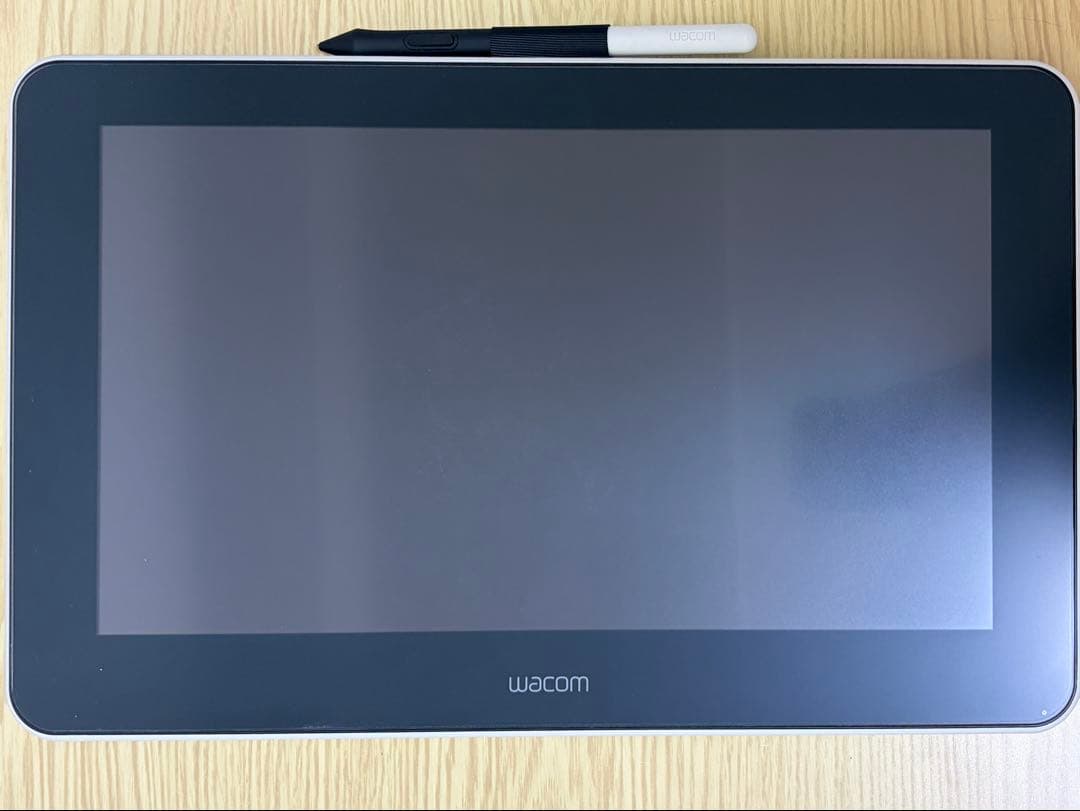 wacom one液タブ