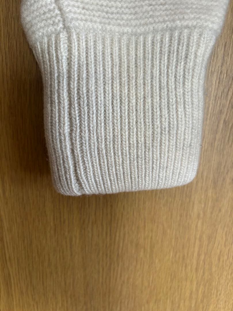 価格交渉OK‼️モンクレール　ニットアウター