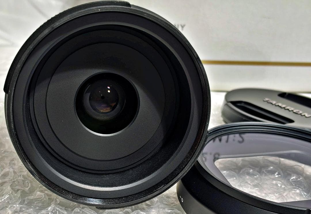 美品 ワンオーナー タムロン 35mm F2.8 Di III OSD M1:2