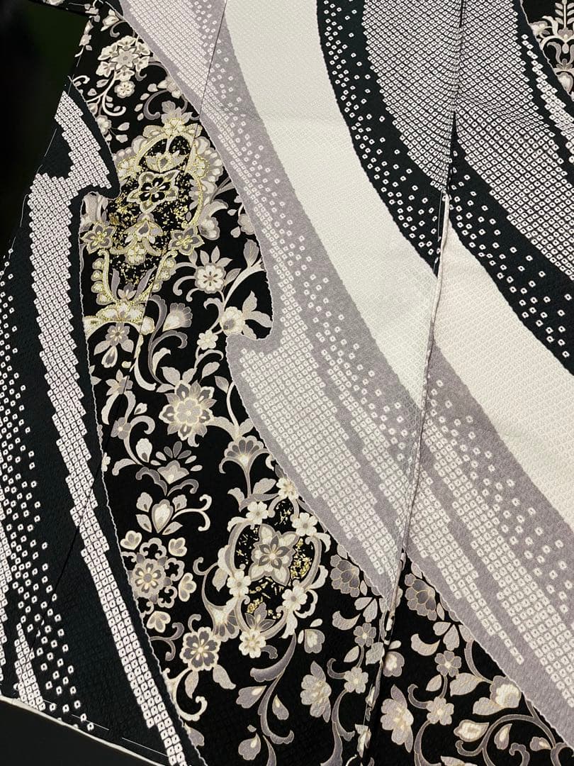 特選金彩訪問着【エキゾチック更紗唐花◆白×黒】疋田文様浮かぶ紋意匠地